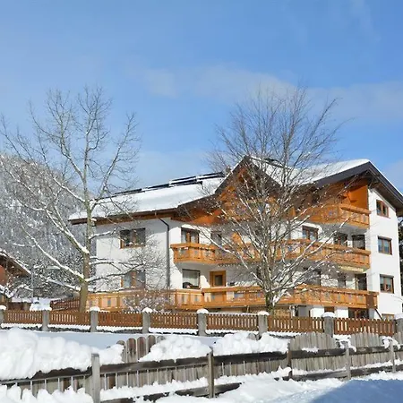 Dreer Apartament Höfen